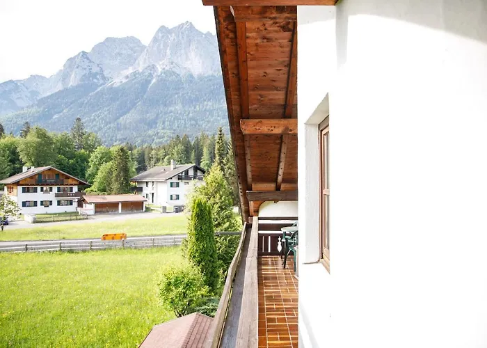 아파트 Dachgeschoss Akelei Am Fusse Der Zugspitze 그라이나우
