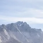 Dachgeschoss Akelei Am Fusse Der Zugspitze *